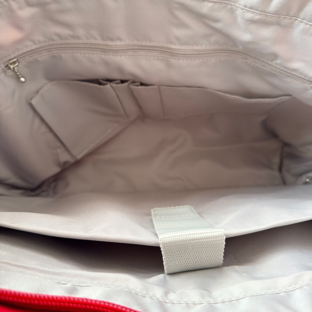 Baggallini Avenue Tote - Red - Picture 6 of 7